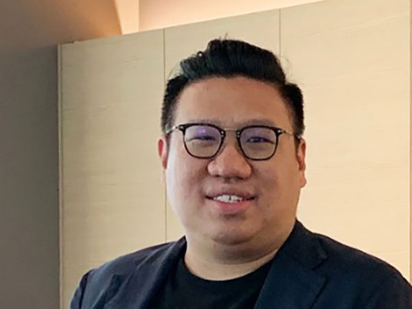 trader singapore gian lan 740 trieu USD anh 1