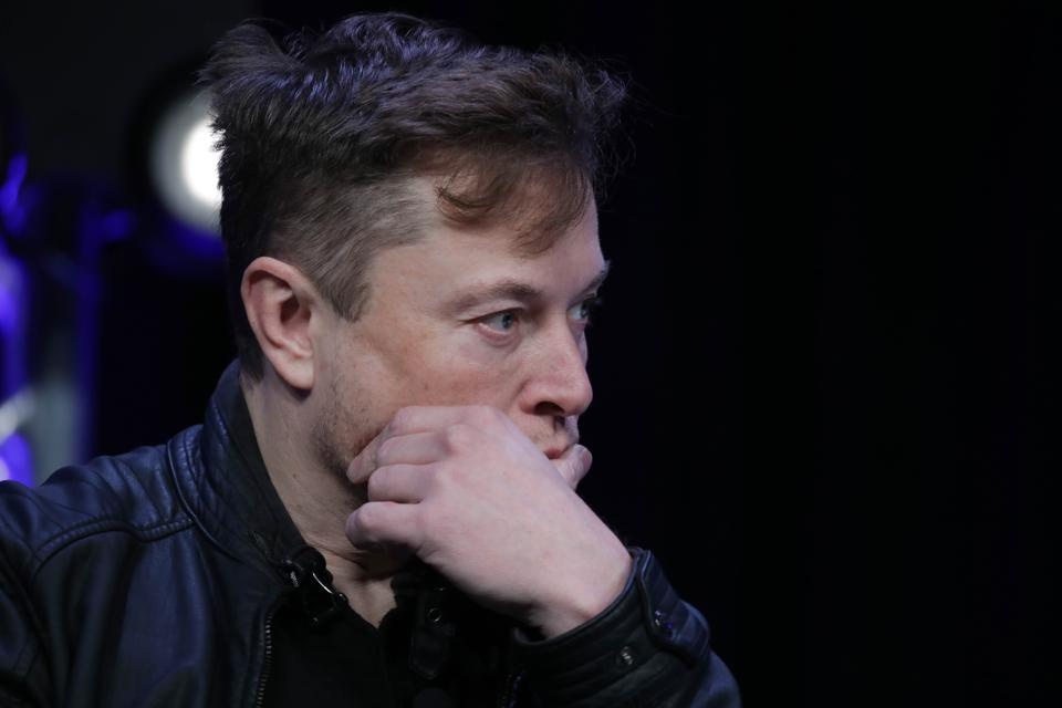 Tai san cua Elon Musk hut gan 6 ty USD sau vu tai nan xe Tesla hinh anh