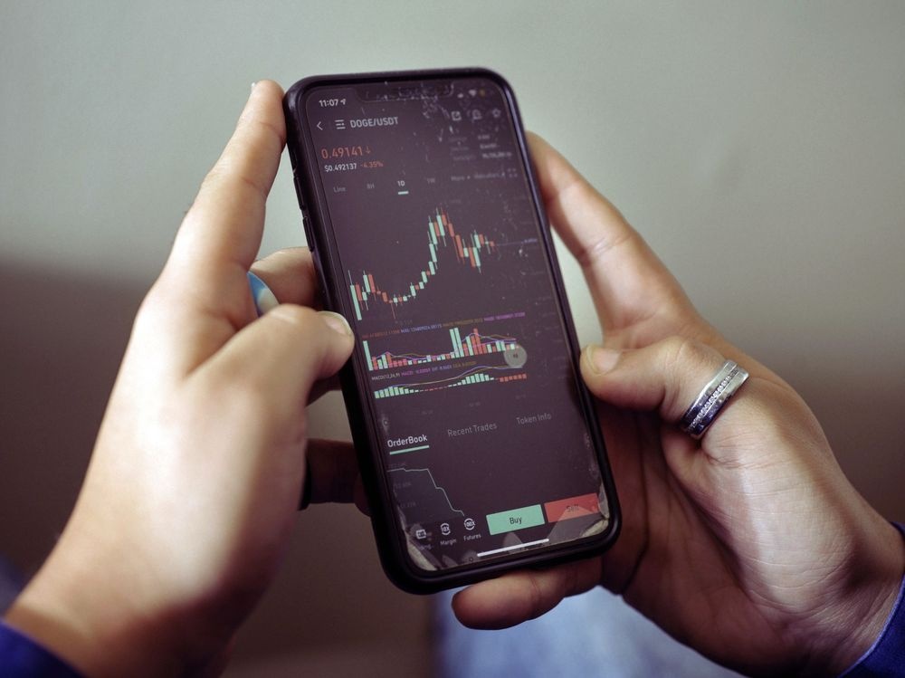 lua dao tien dien tu anh 3