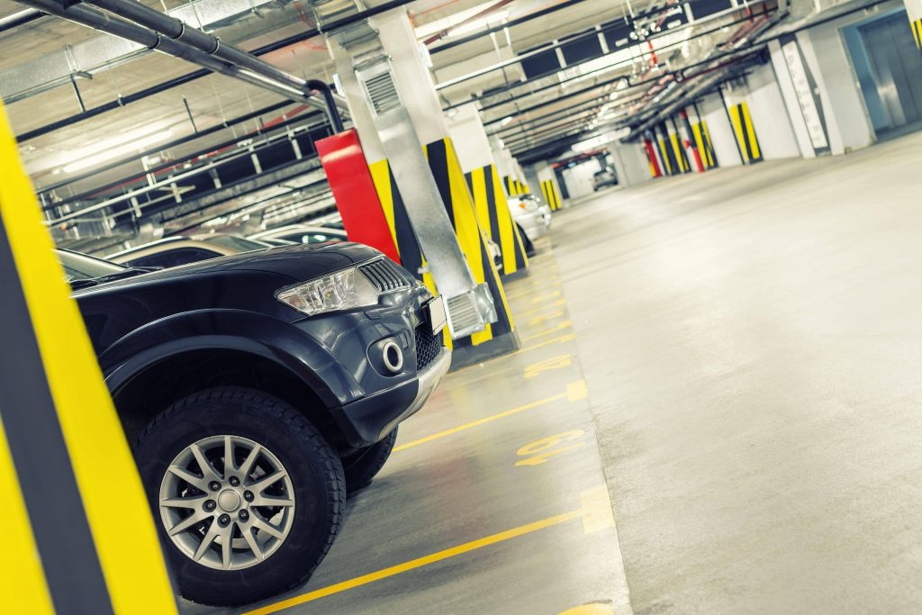 Cho do xe gia 1,3 trieu USD o Hong Kong hinh anh