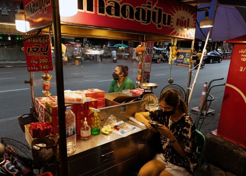 Hang trieu doanh nghiep nho o Thai Lan khung hoang vi dich Covid-19 hinh anh