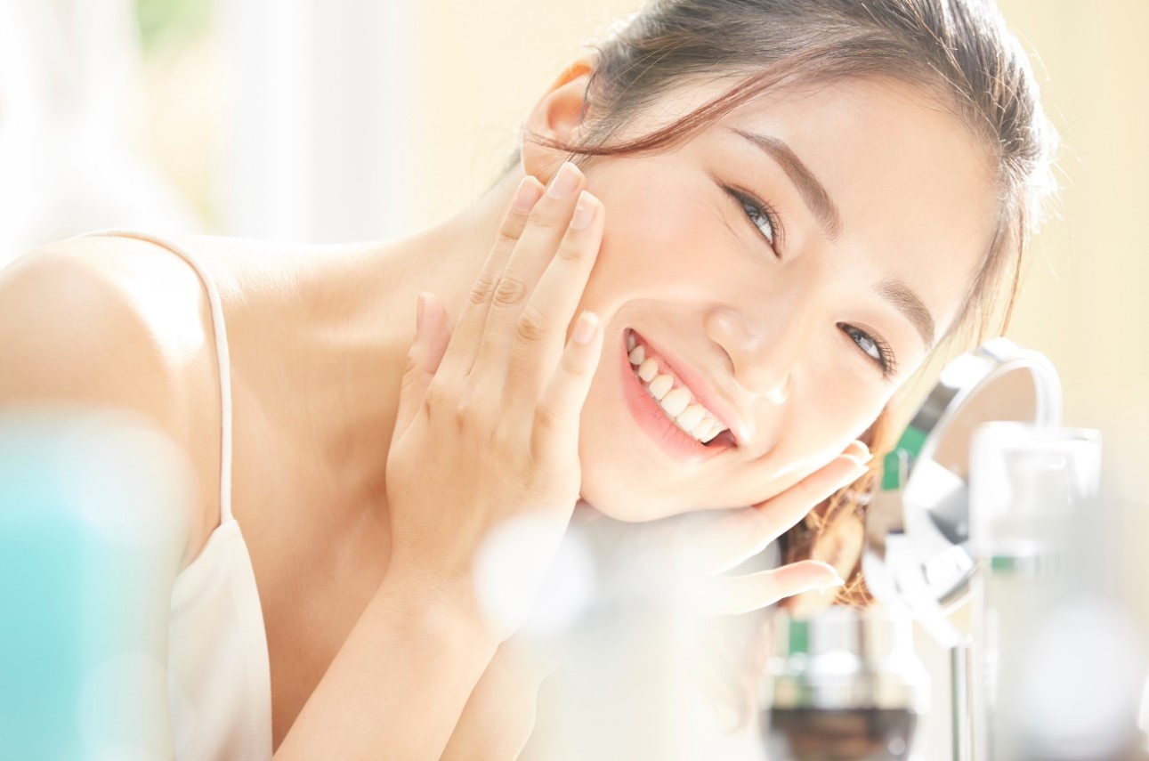 Bi quyet skincare giu da rang ngoi cho ‘cu dem’ san sale hinh anh