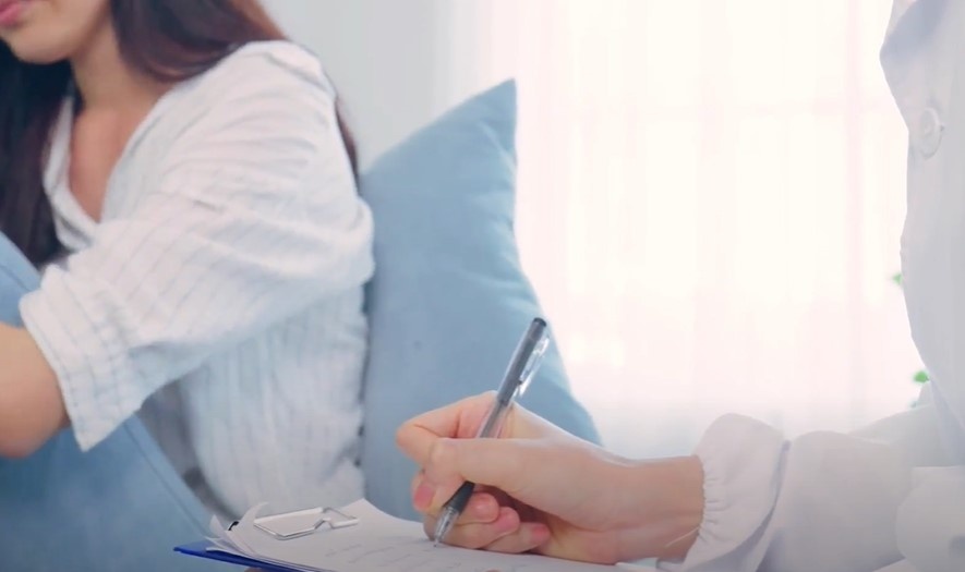 Video - Chia se tu benh nhan lac noi mac tu cung hinh anh