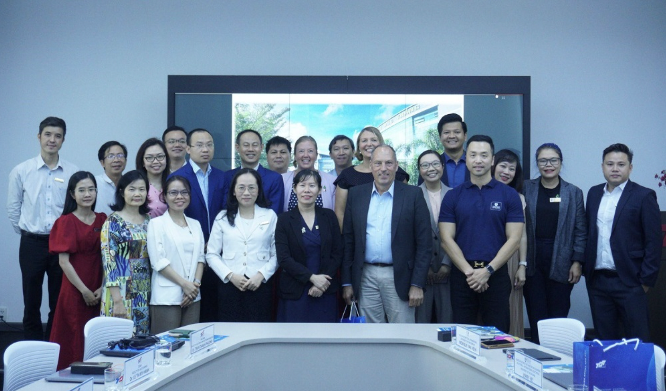 Cac truong DH New Zealand tang cuong hop tac giao duc tai Viet Nam hinh anh