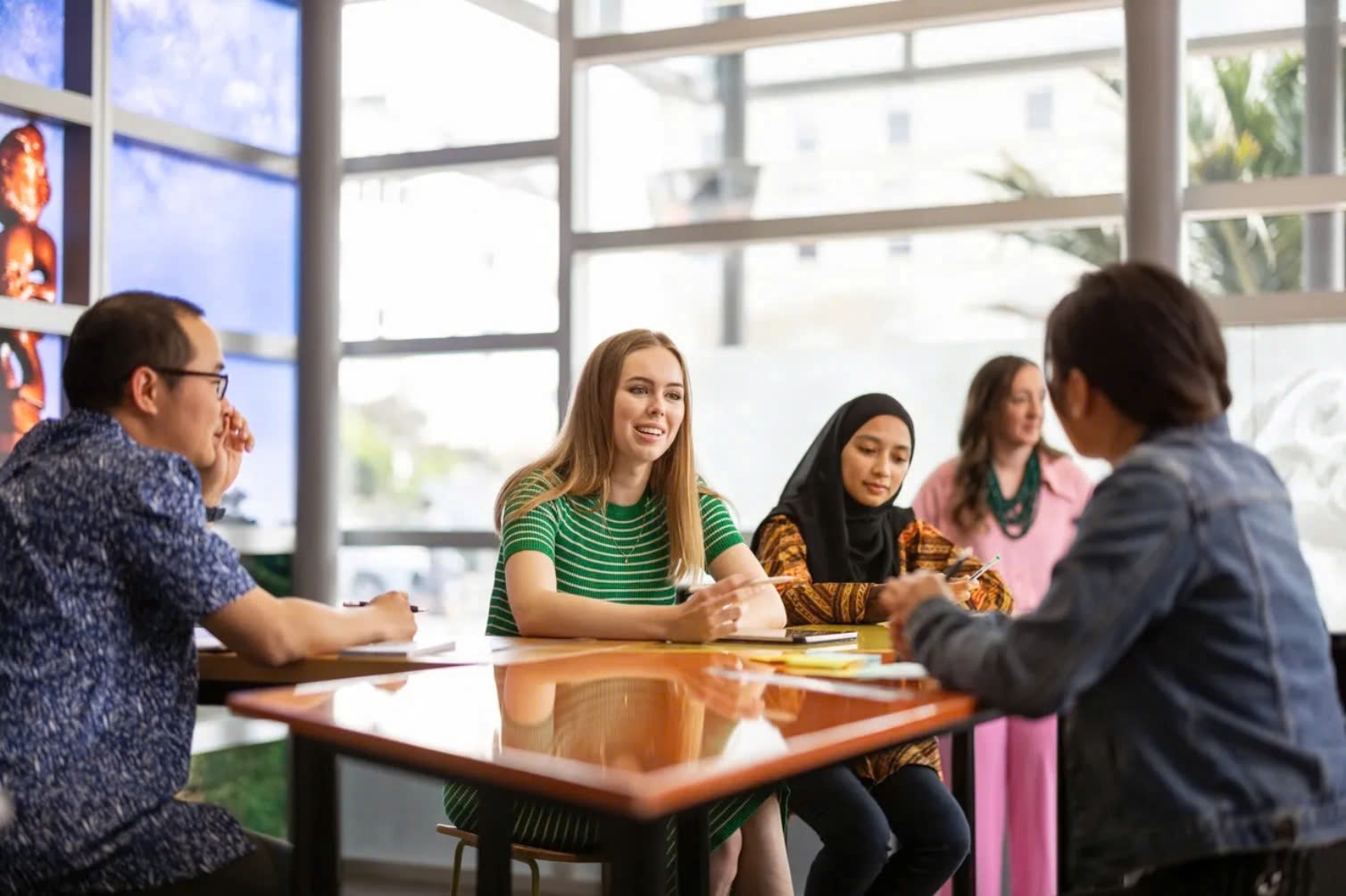 Ba chien luoc 'dau tu su nghiep' tu du hoc sinh Viet tai New Zealand hinh anh