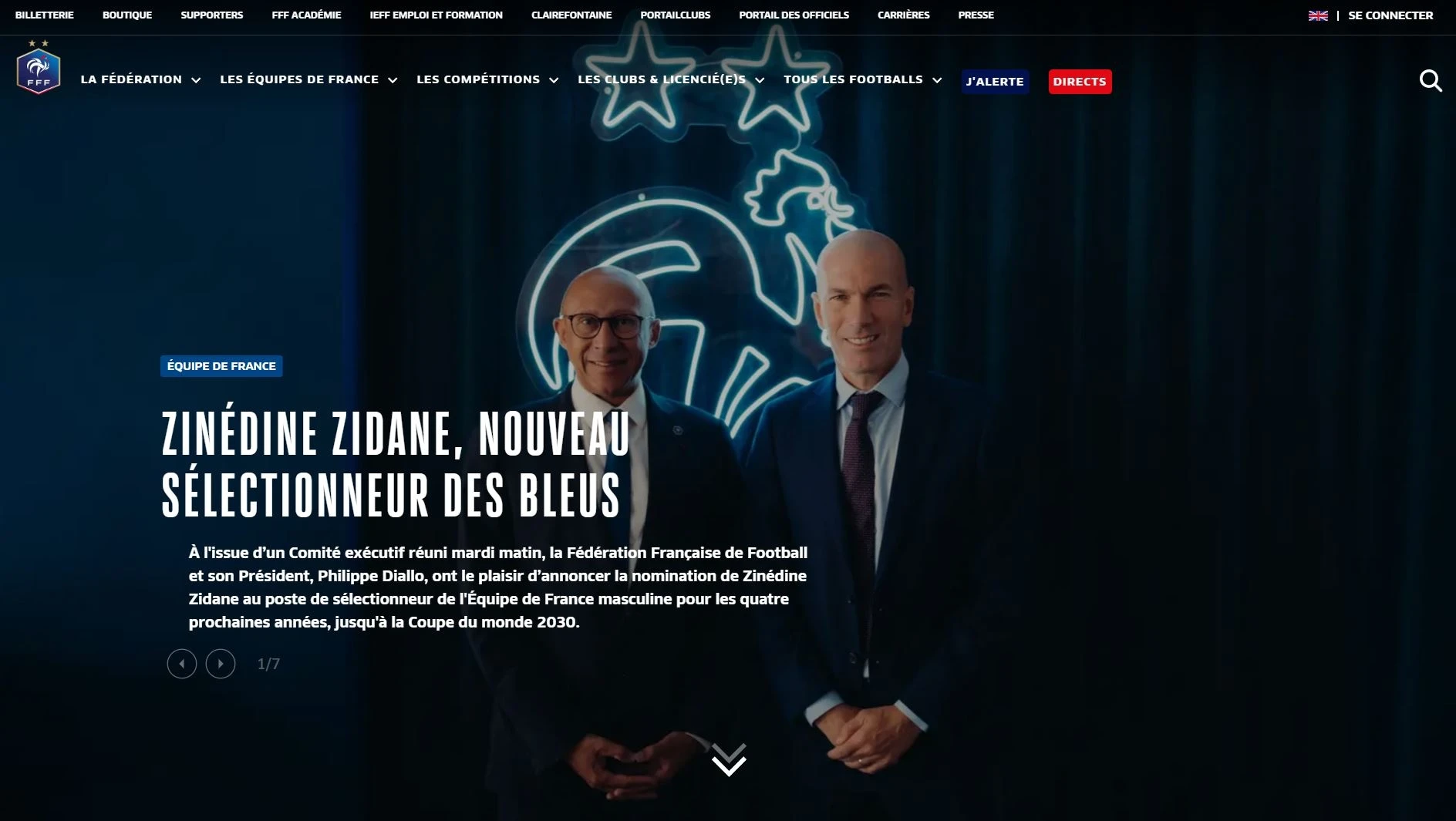 zinedine zidane,  ph&aacute;p,  didier deschamps ảnh 1