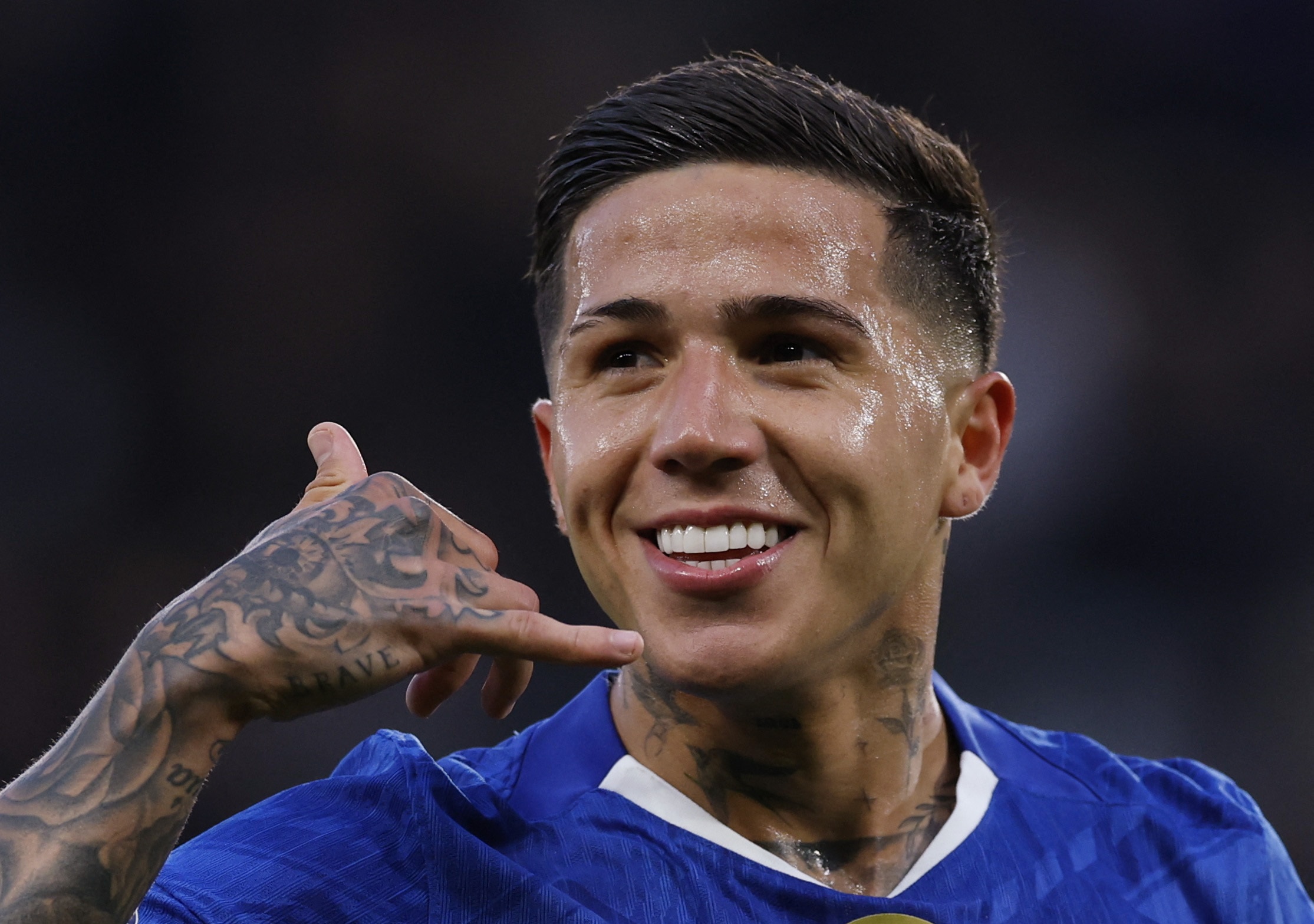 Arsenal tinh 'rut ruot' Chelsea hinh anh