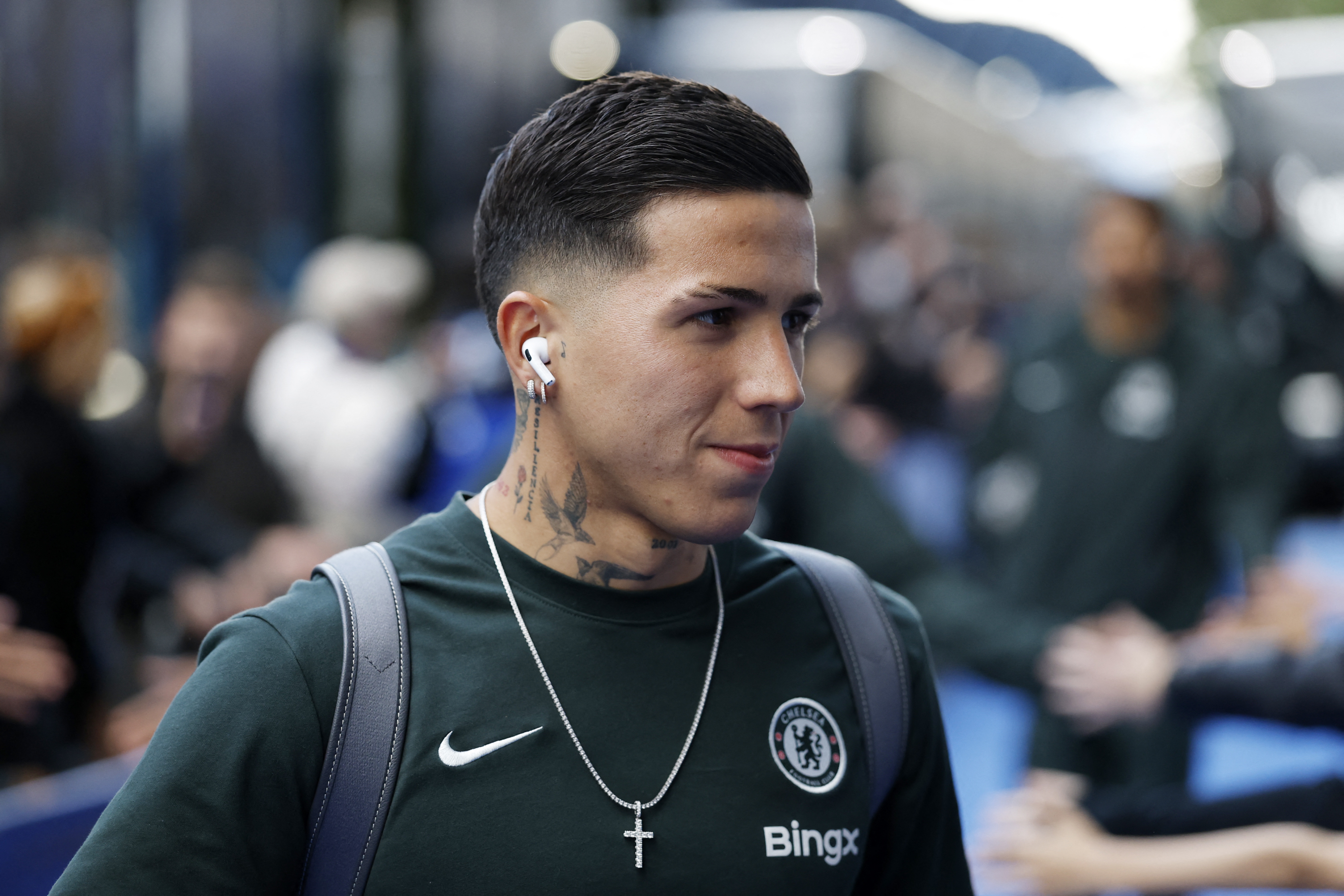 Enzo lam tat ca de roi Chelsea hinh anh