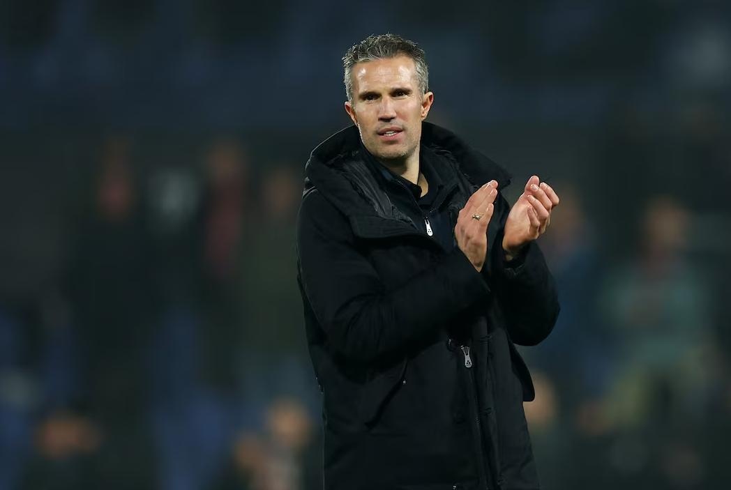 Van Persie bi Feyenoord sa thai hinh anh