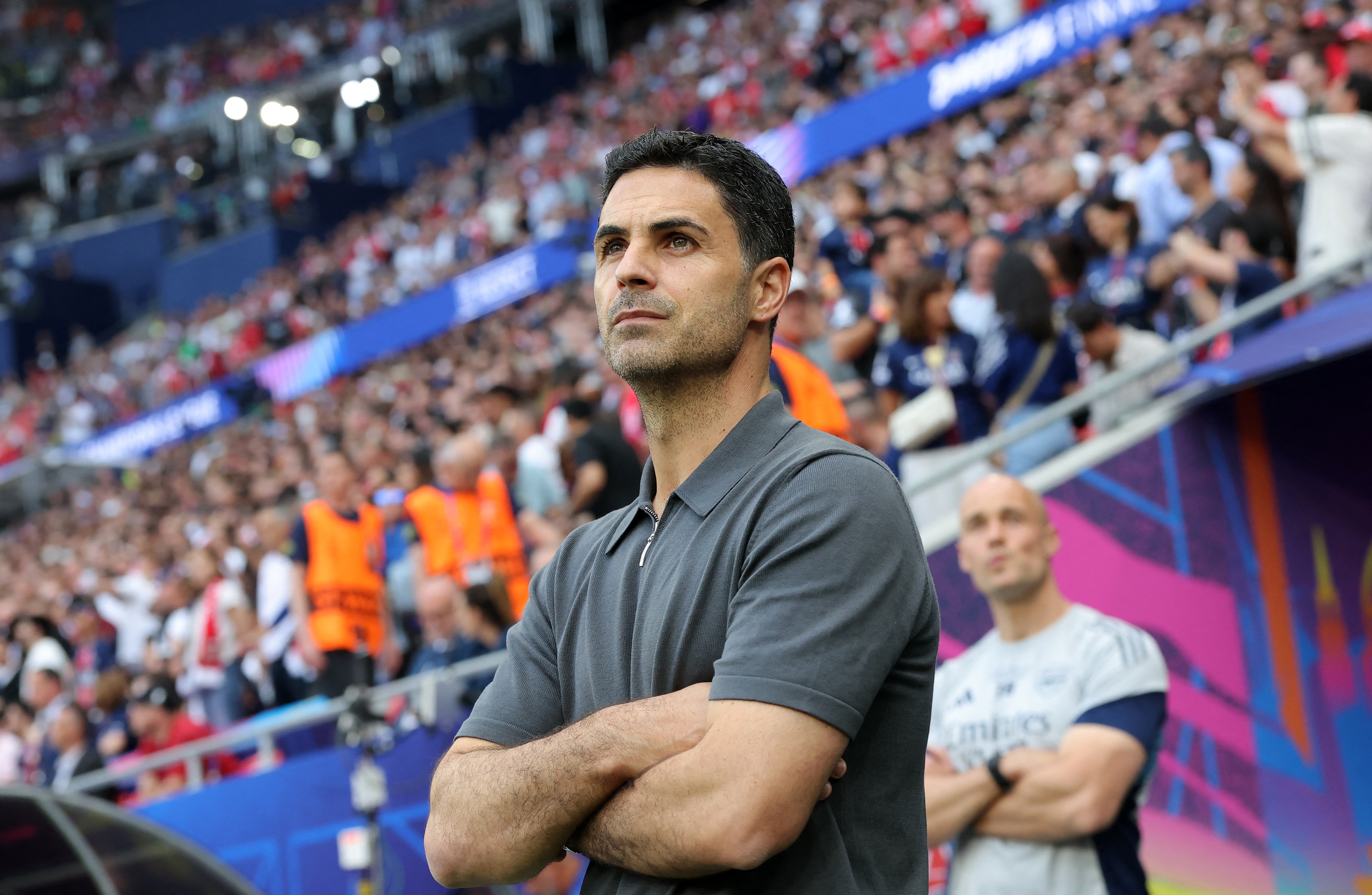 Arsenal chot xong tuong lai cua Arteta hinh anh