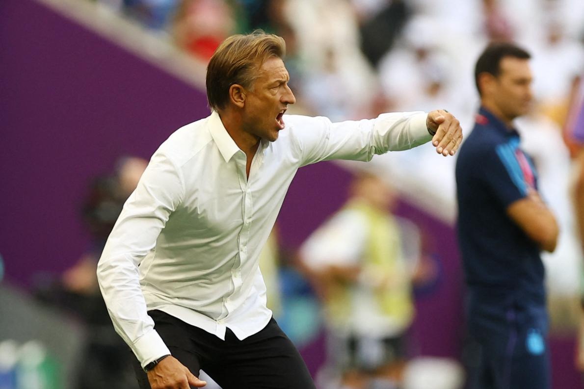 Cuu HLV Nam Dinh 'chua chay' tai World Cup hinh anh