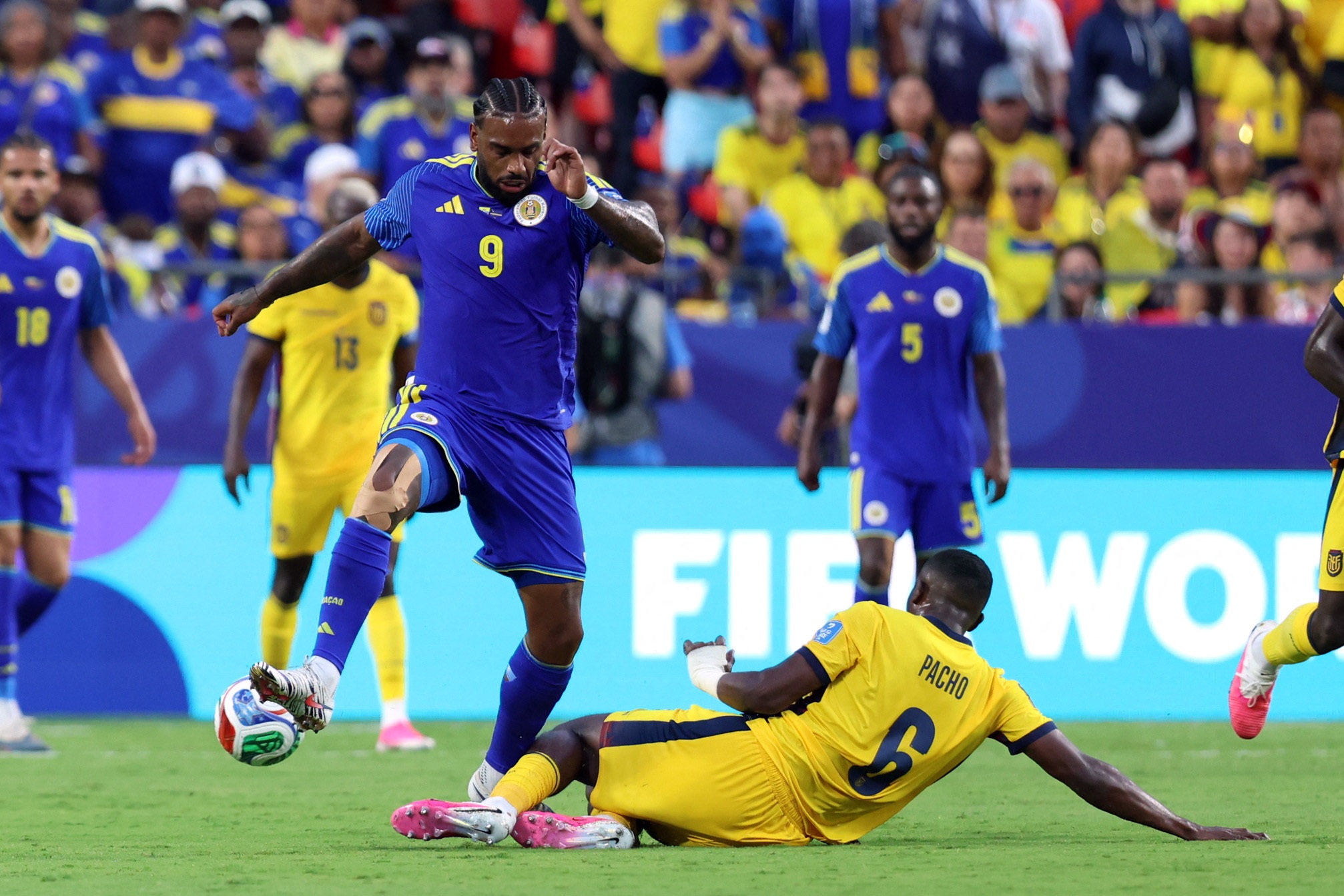 Curacao gianh diem so lich su tai World Cup hinh anh