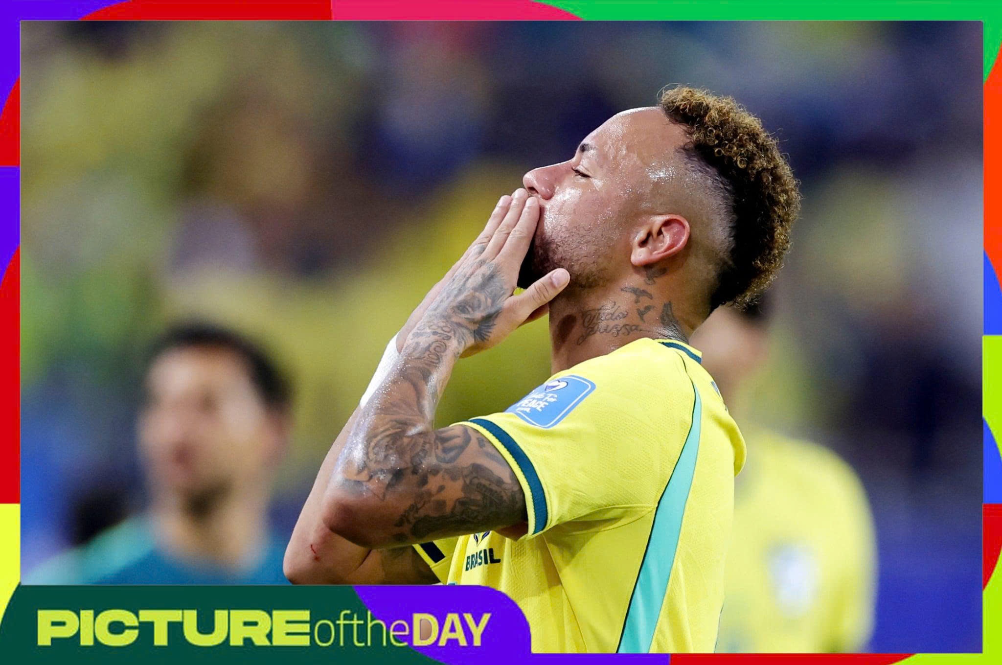 Khoanh khac World Cup: Neymar tro lai hinh anh