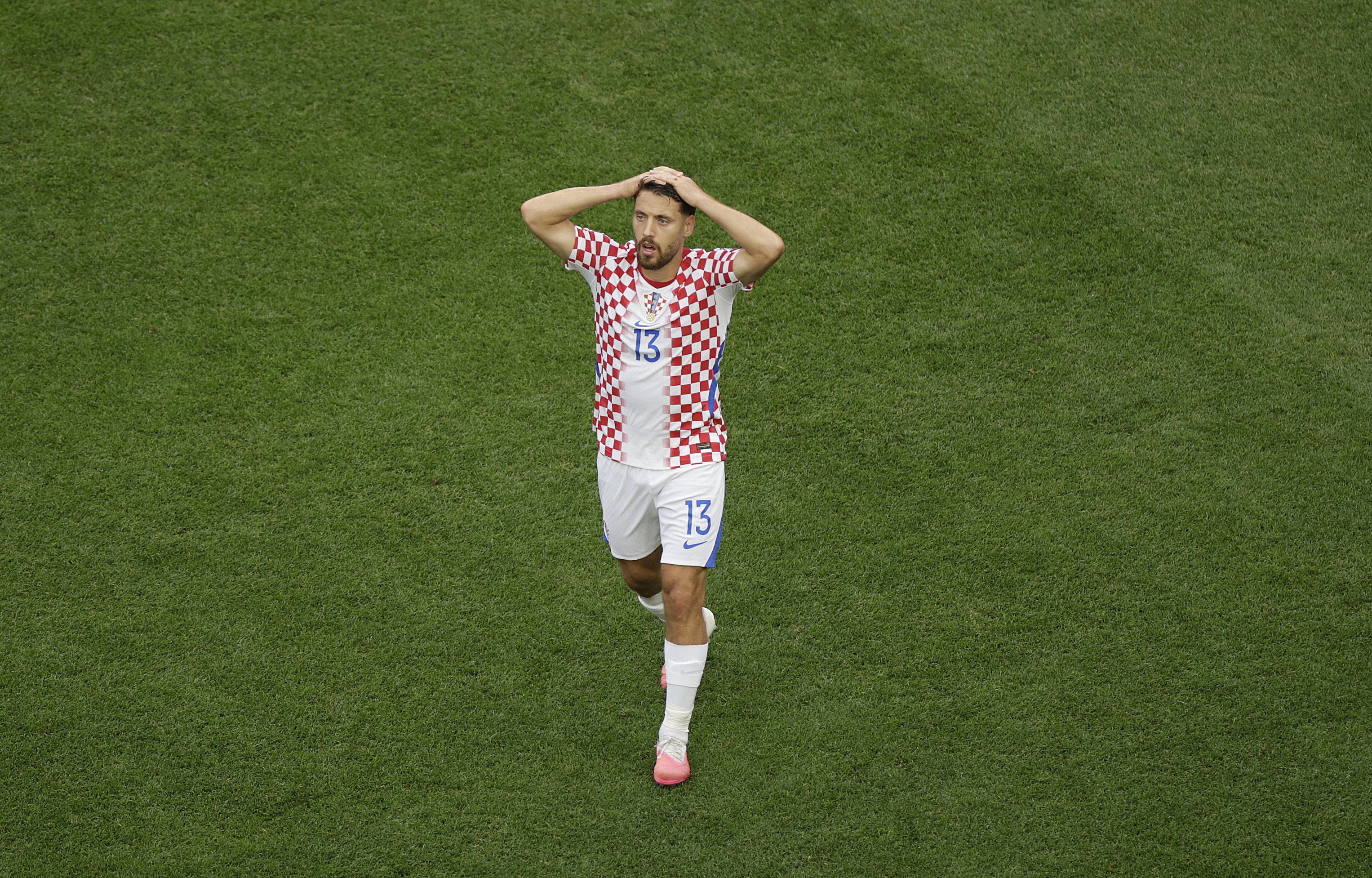 Croatia 0-0 Ghana: Nikola Vlasic sut doi cot hinh anh