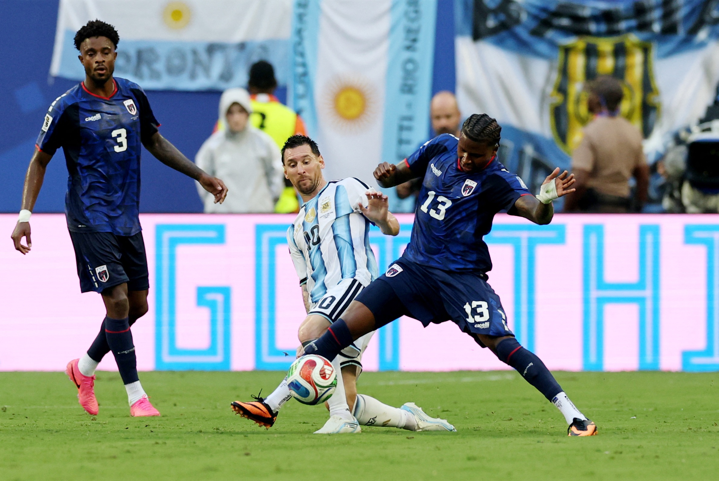 Tranh cai sau tam ve di tiep cua Argentina hinh anh