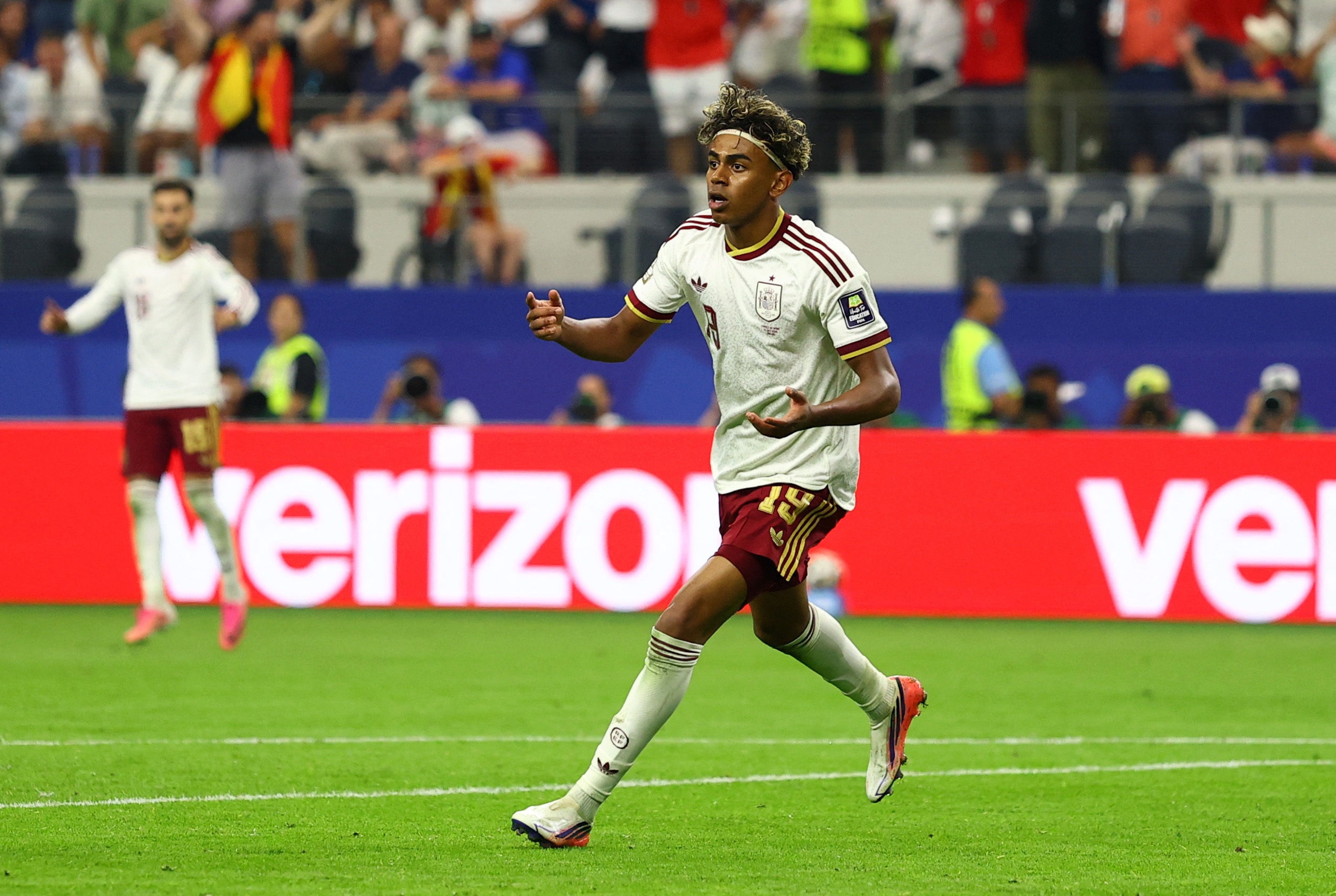 world cup,  t&acirc;y ban nha,  ph&aacute;p ảnh 6