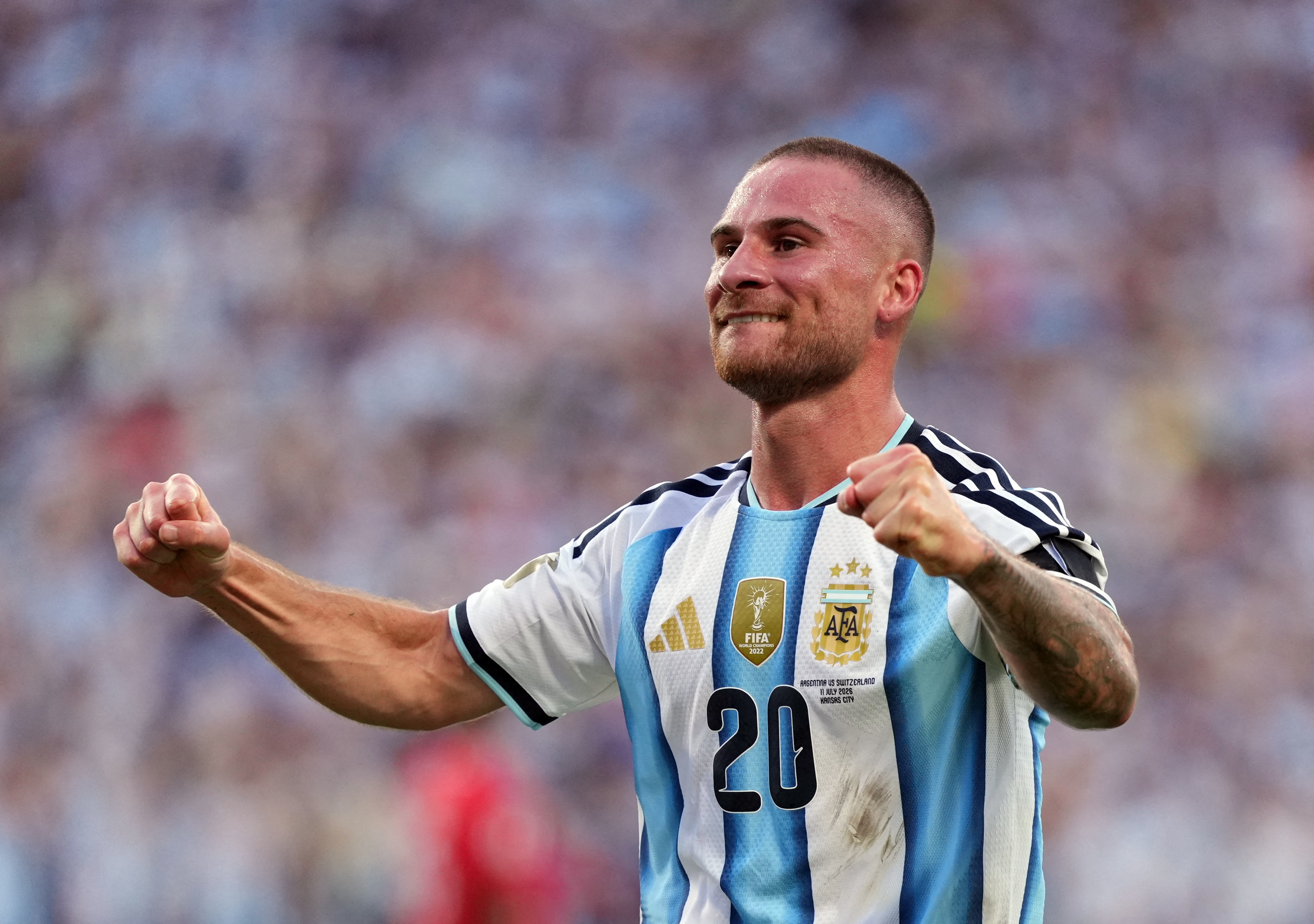 Thay đổi bất ngờ của Argentina trước tuyển Anh