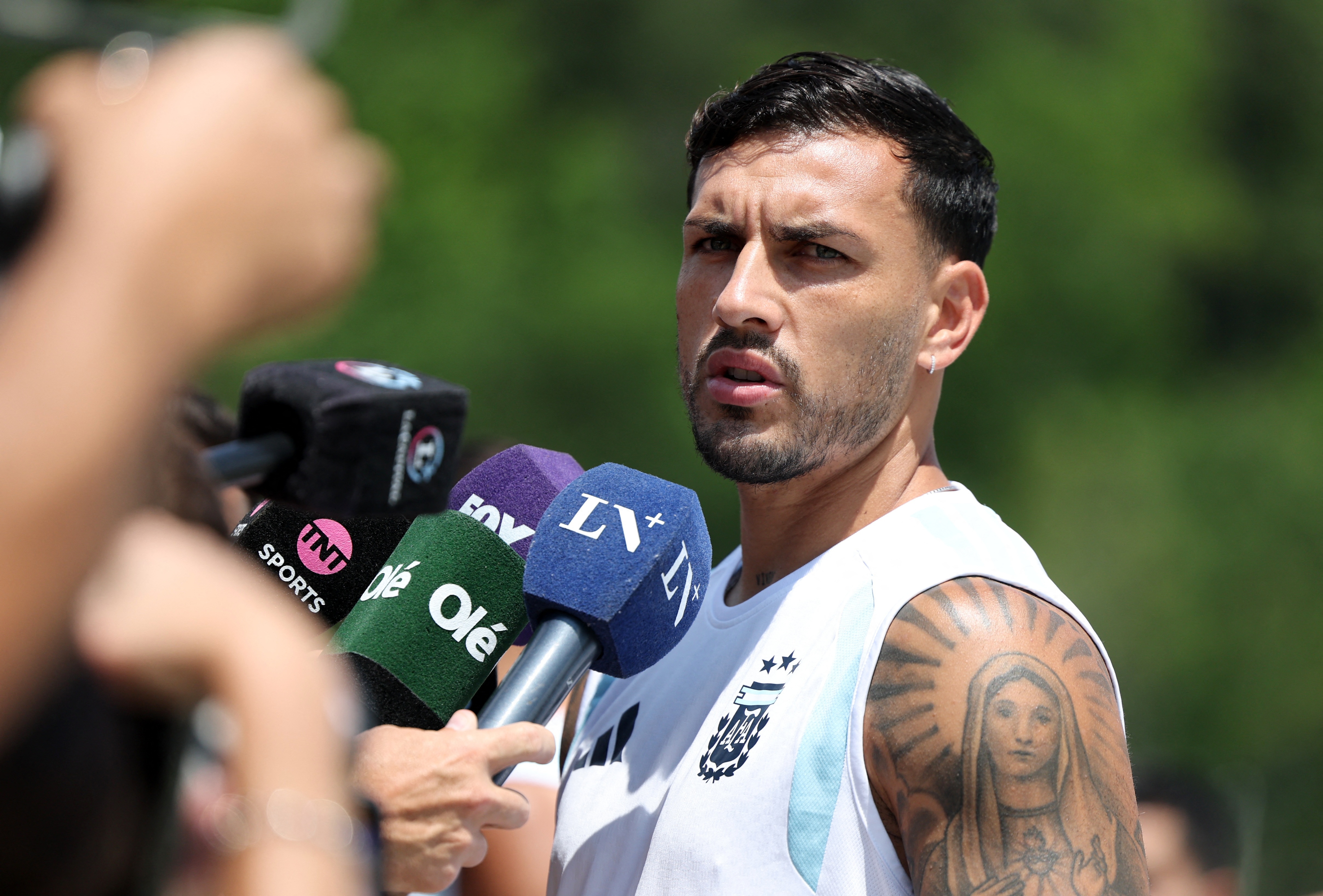 Paredes: 'Tây Ban Nha vượt trội Argentina'