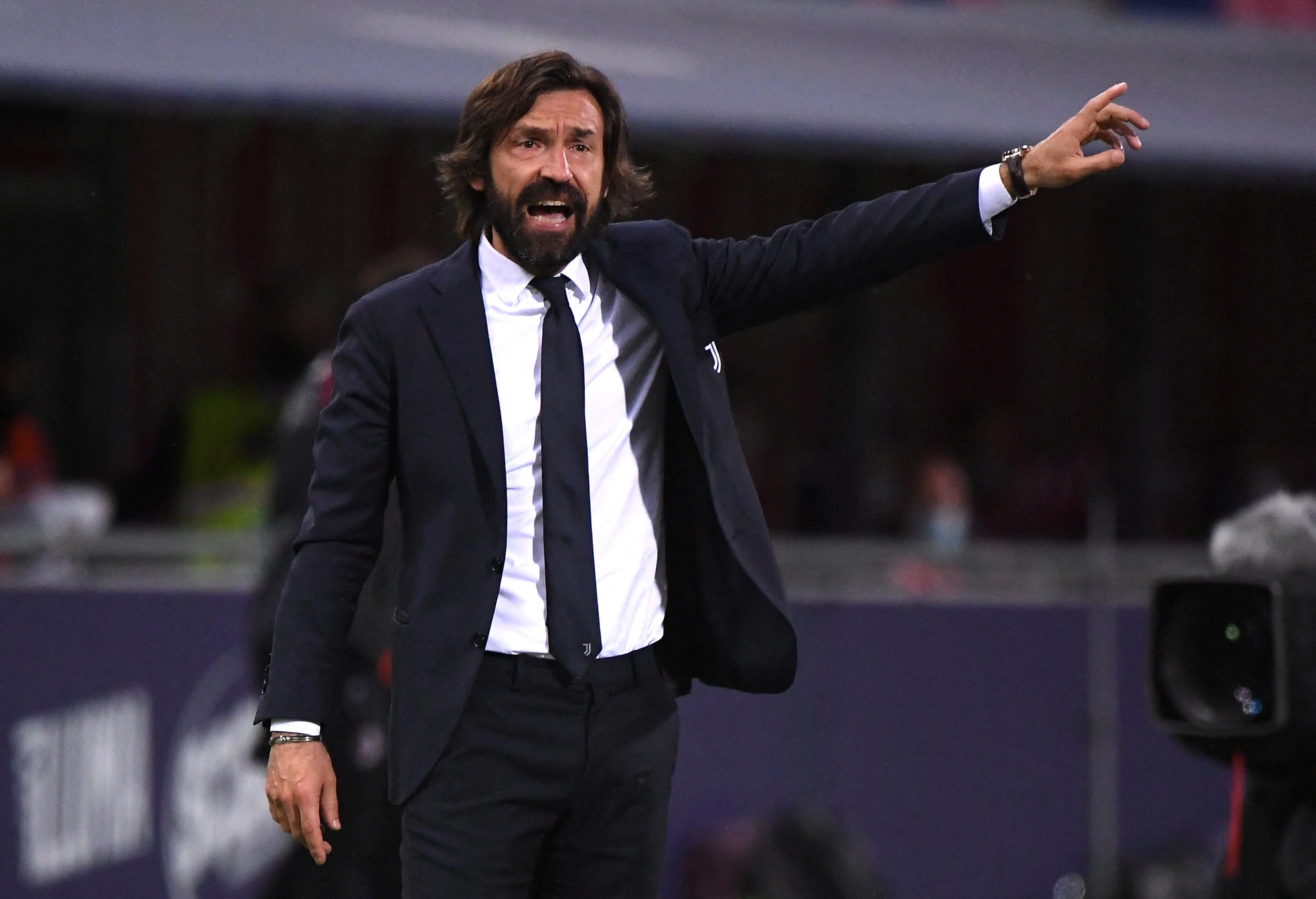 Rào cản khiến Pirlo chưa thể dẫn dắt tuyển Italy