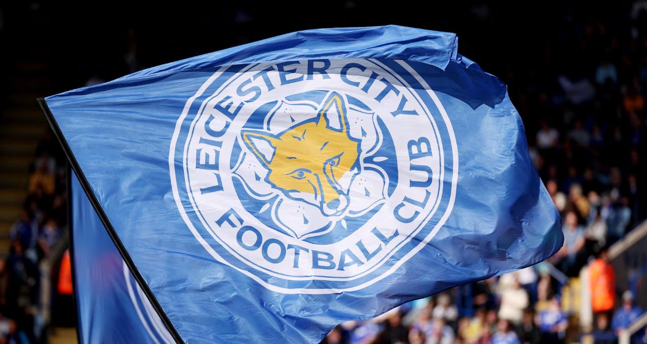 Nhà vô địch Premier League bị rao bán