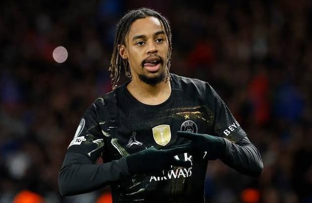 Liverpool đón tin vui từ vụ Barcola