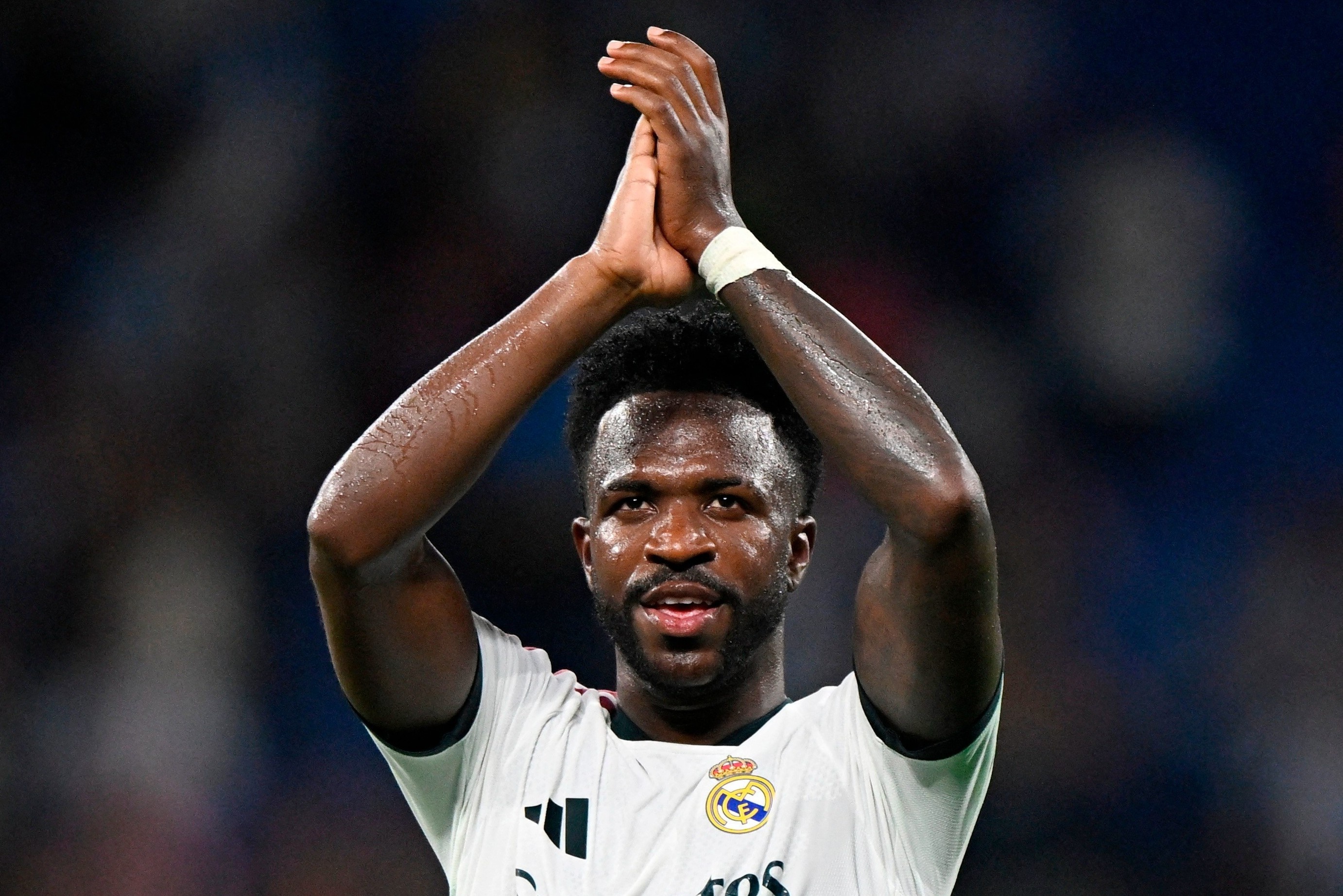 Mourinho họp riêng với Vinicius