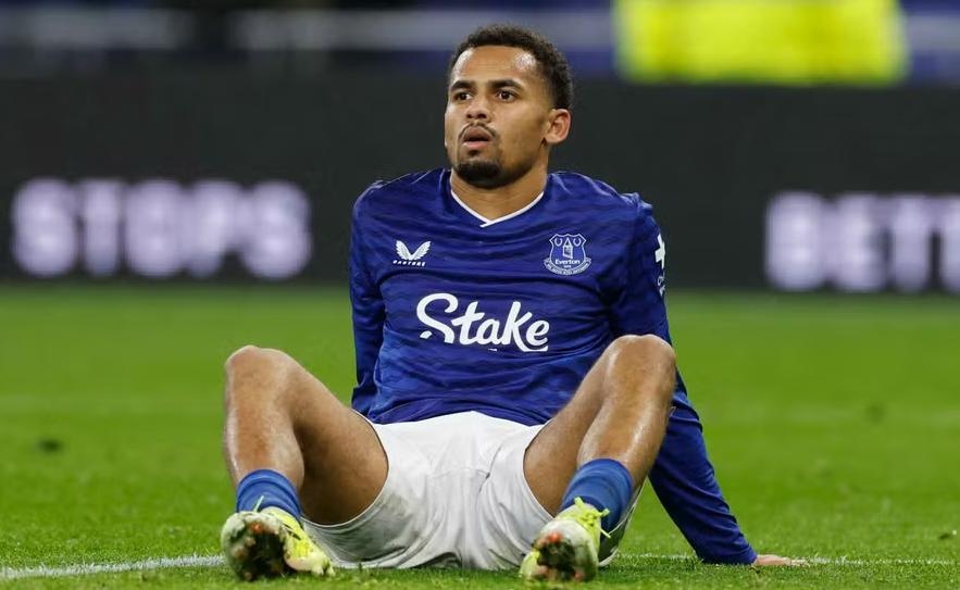 Man City 'hớt tay trên' mục tiêu của Tottenham