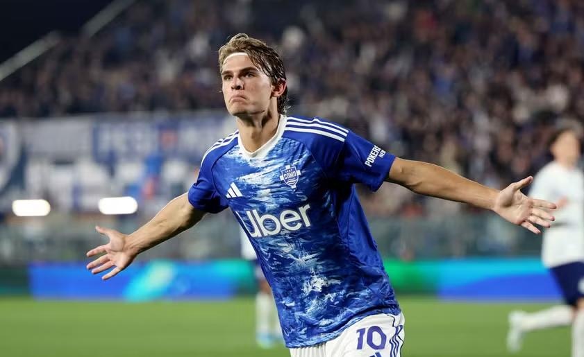 Lộ diện ứng viên tiếp quản áo số 10 của Messi