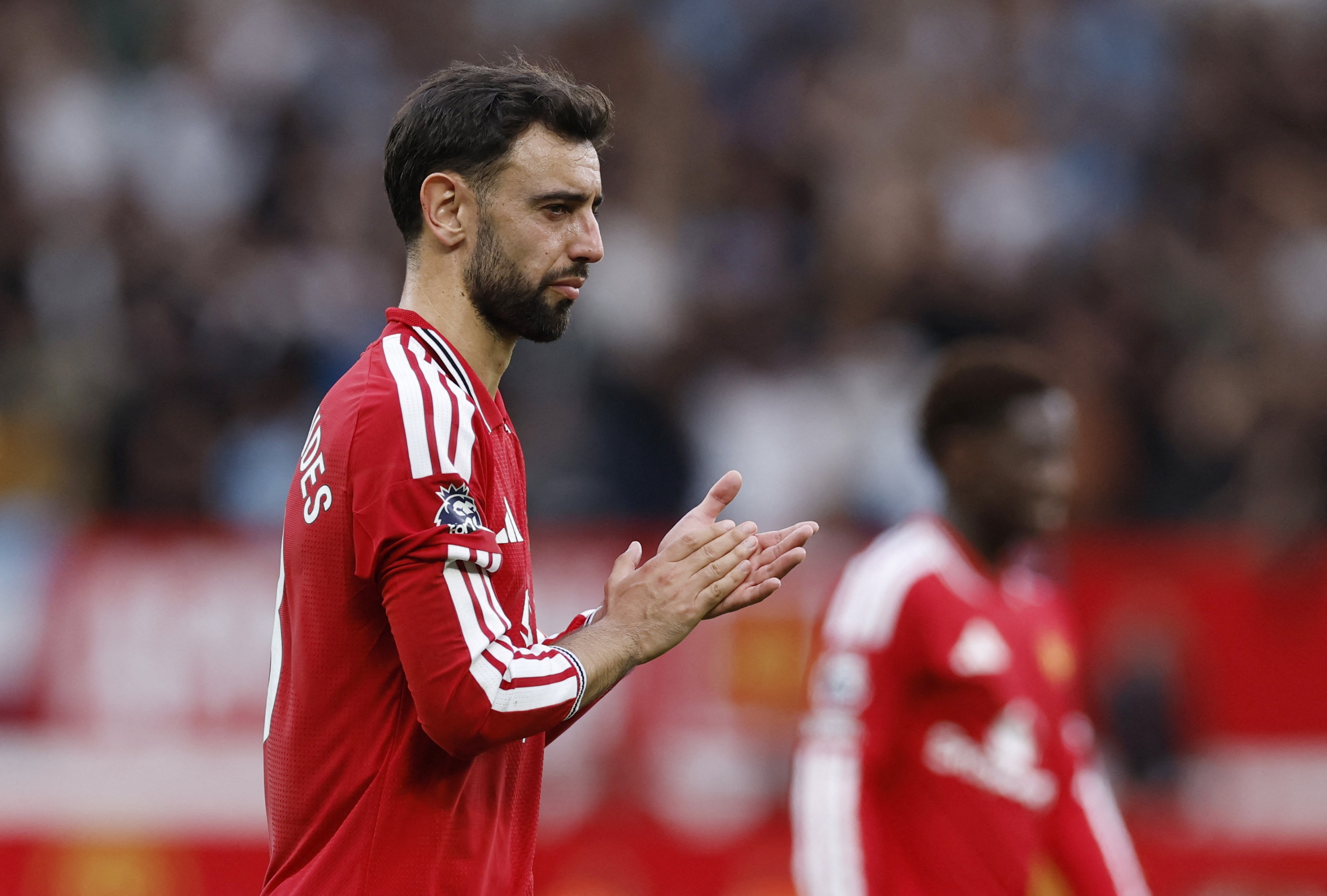 MU nhận tin không vui từ Bruno Fernandes