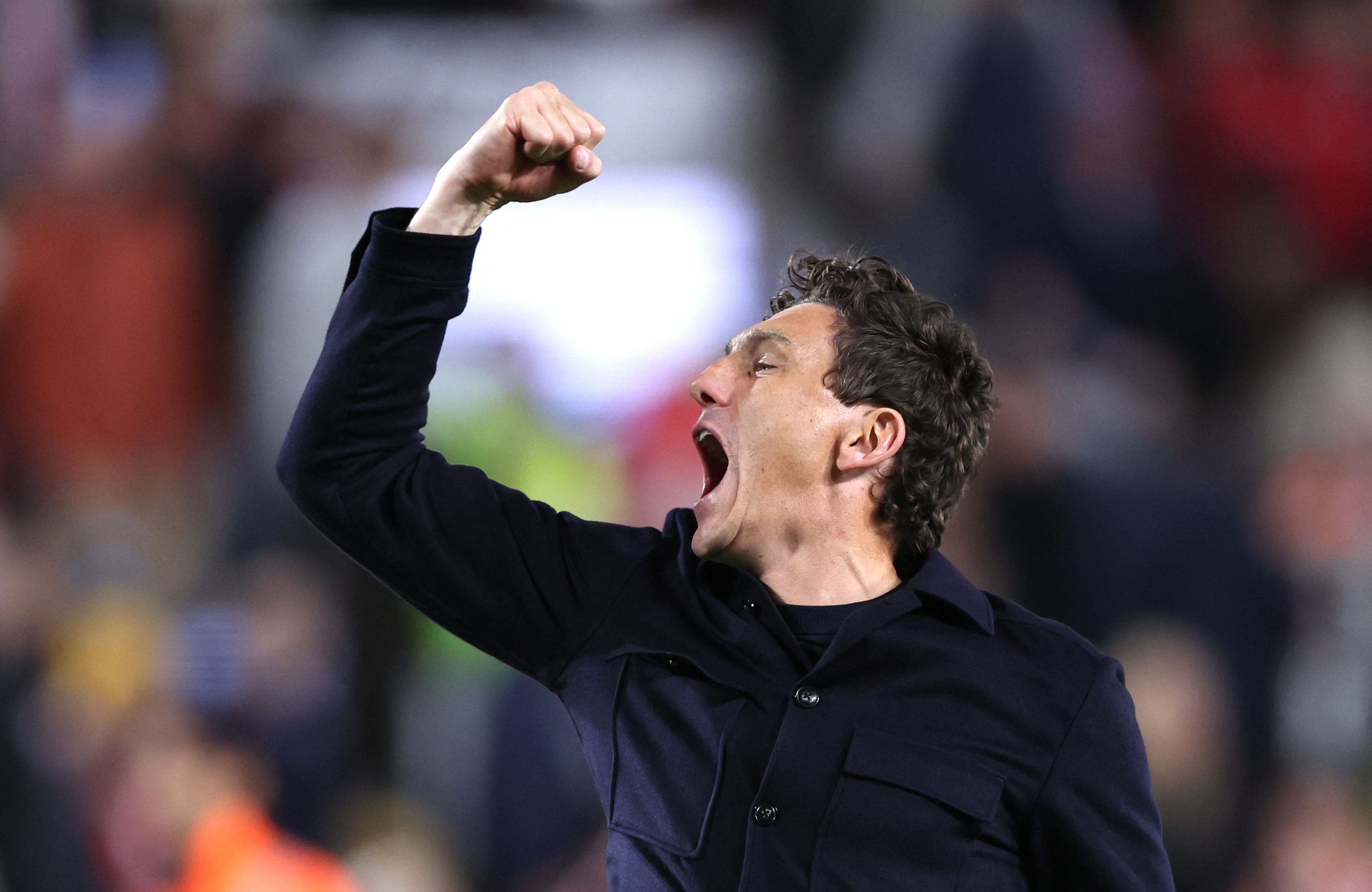Premier League đang có một nhóm CLB chuyên săn đại gia