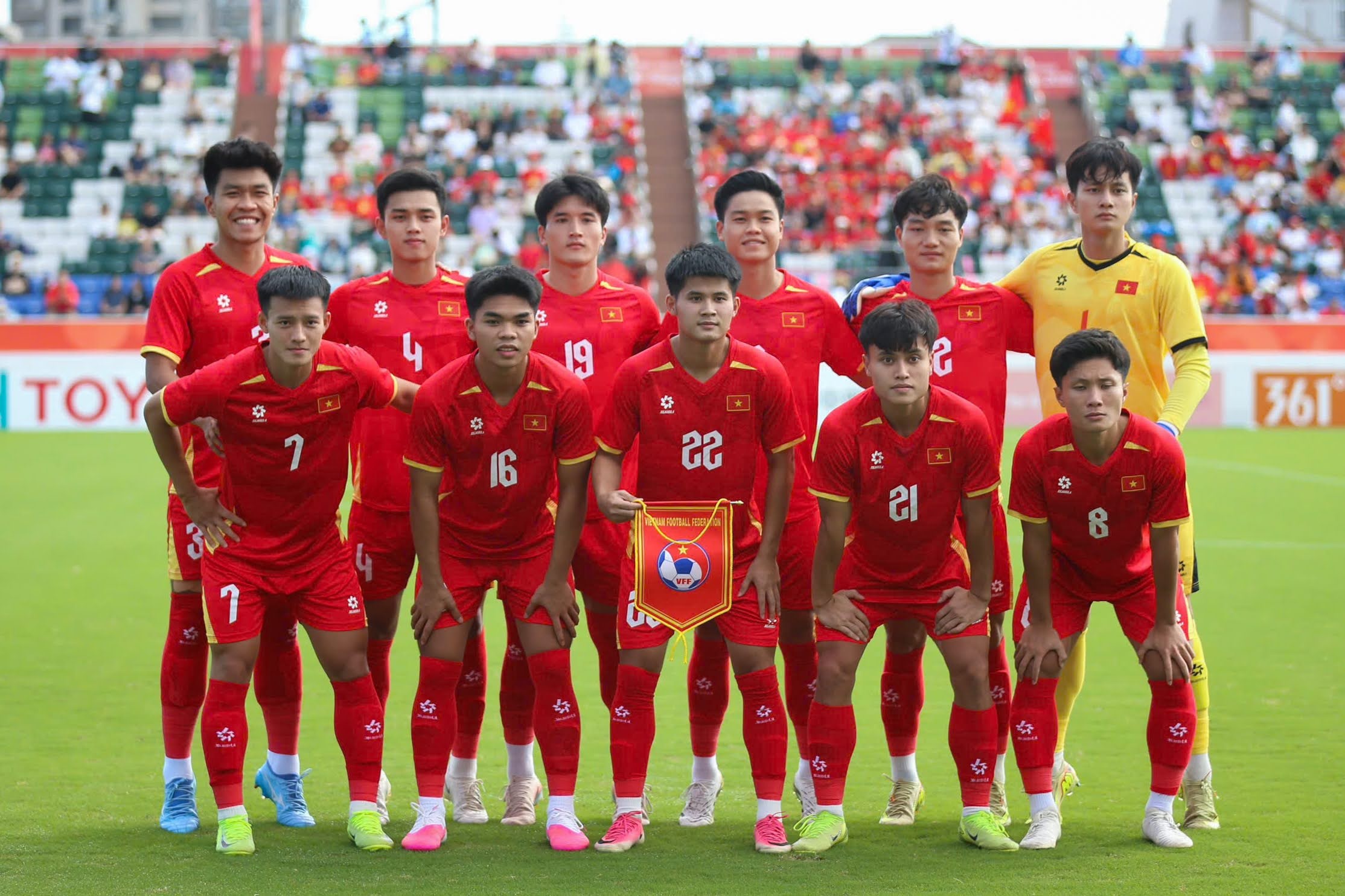 8 đội vào tứ kết môn bóng đá nam ASIAD 2026