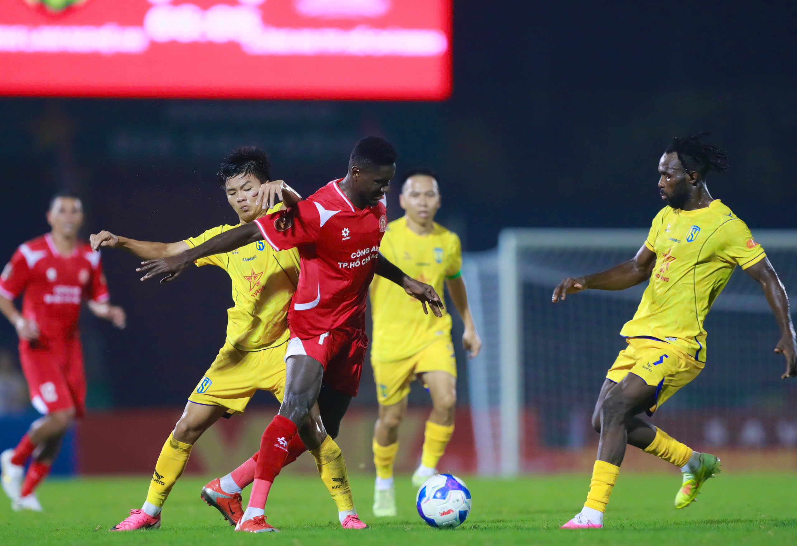 V.League ảnh 2