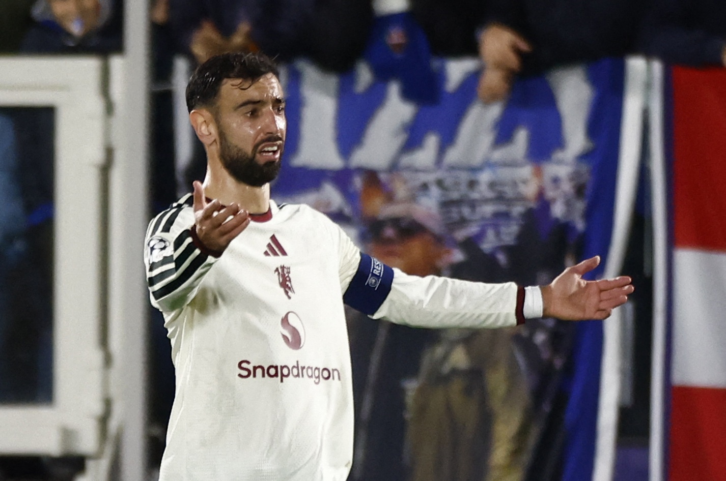 Bruno Fernandes: 'Đây là trách nhiệm của HLV'