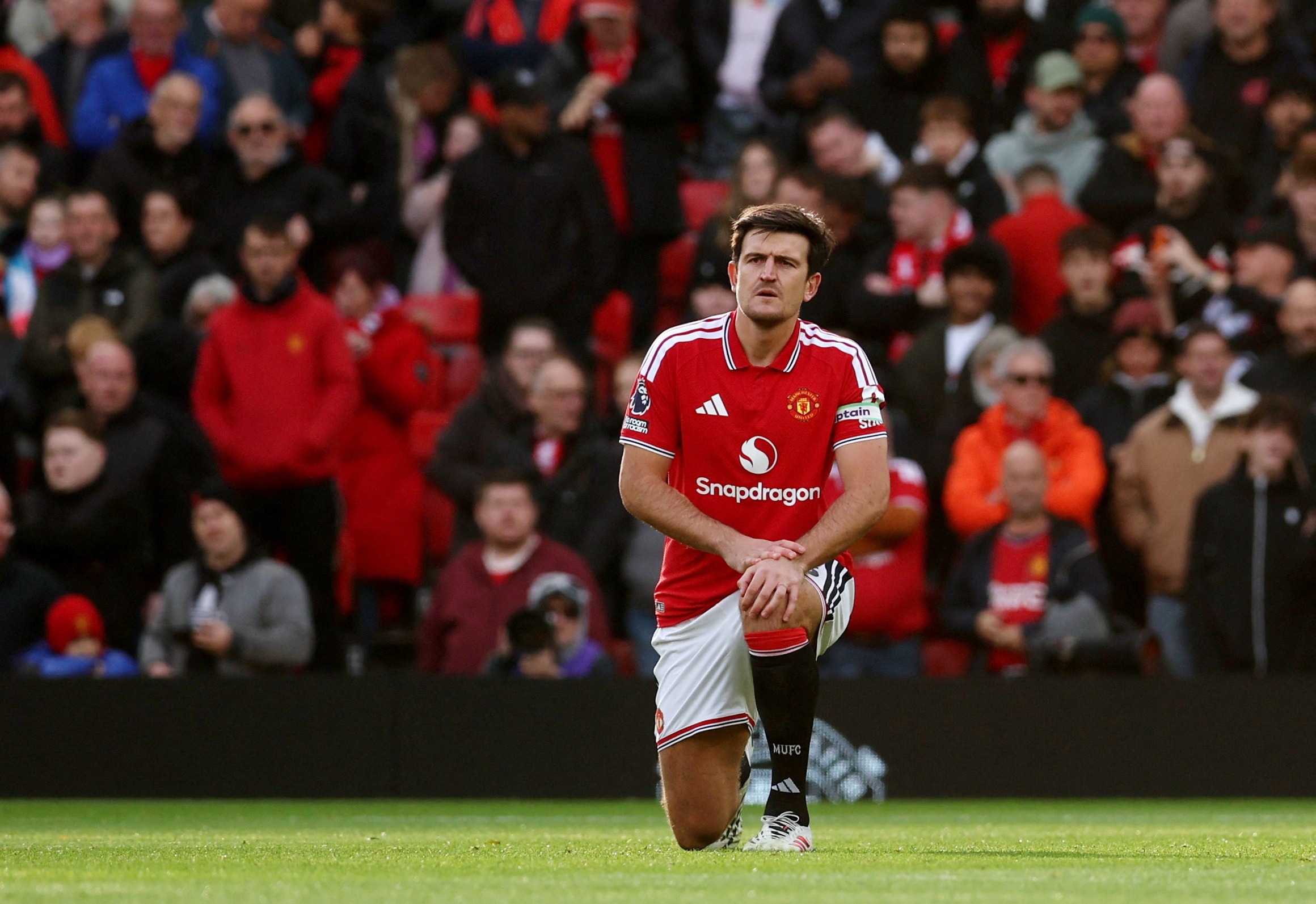 MU 0-0 Bournemouth: Chủ nhà chịu sức ép