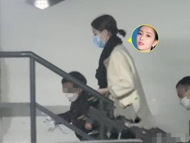 Dong Le A,  Tran Tu Thanh,  ly hon anh 1