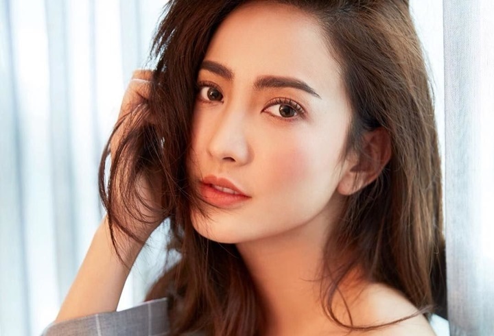 Taew Natapohn,  Ton,  chia tay anh 1