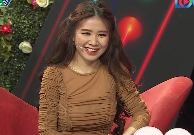 Co gai Nghe An 'muon ruou to tinh' voi chuyen gia ve dua hinh anh