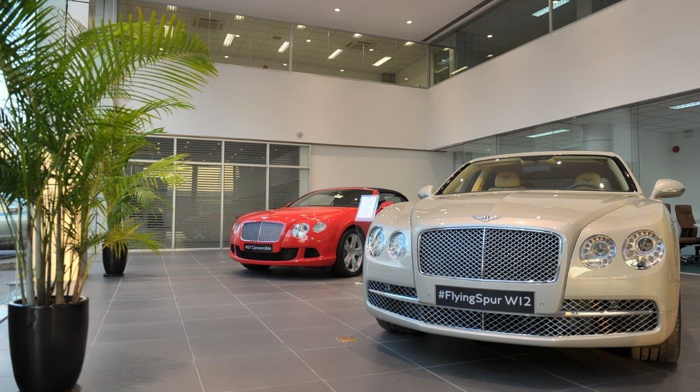 Hang xe sieu sang Bentley chinh thuc co mat tai Viet Nam hinh anh