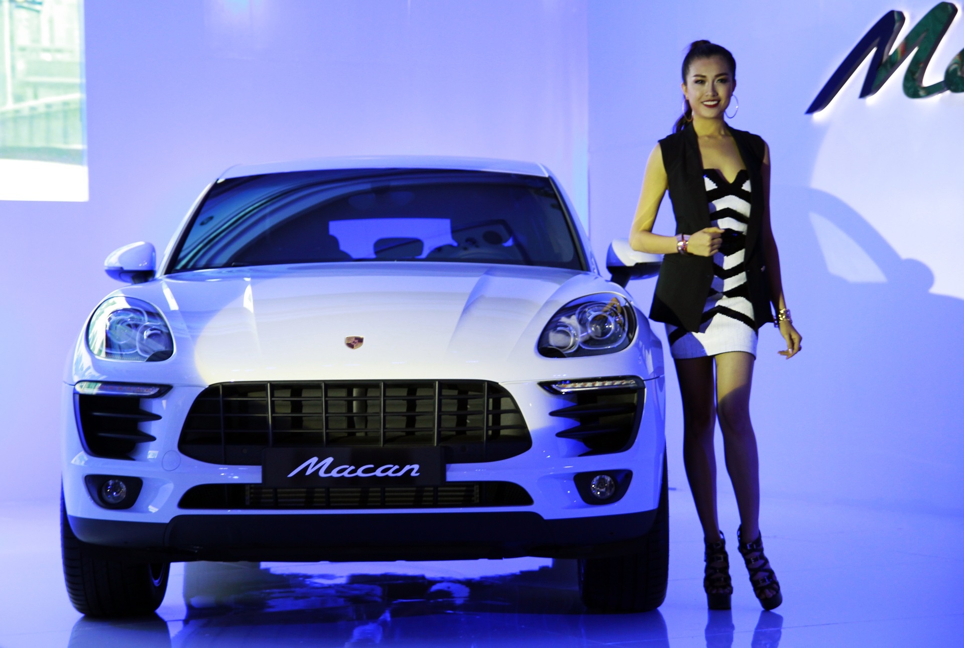 Porsche Macan gia 4,4 ty dong ra mat o Viet Nam hinh anh