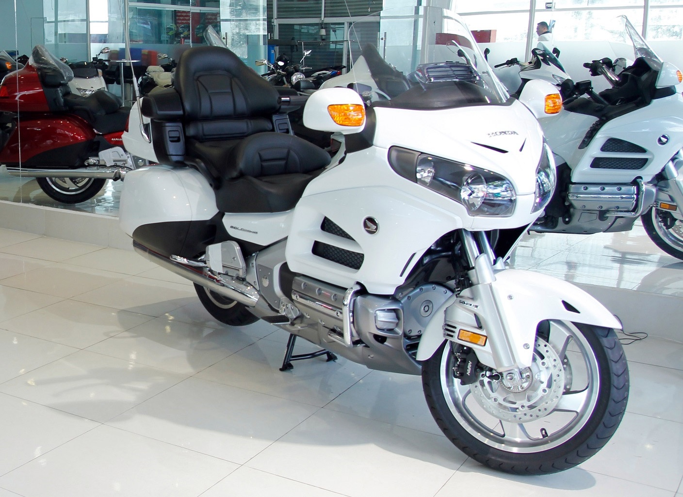 Honda Gold Wing doi 2014 co tui khi tai Viet Nam hinh anh