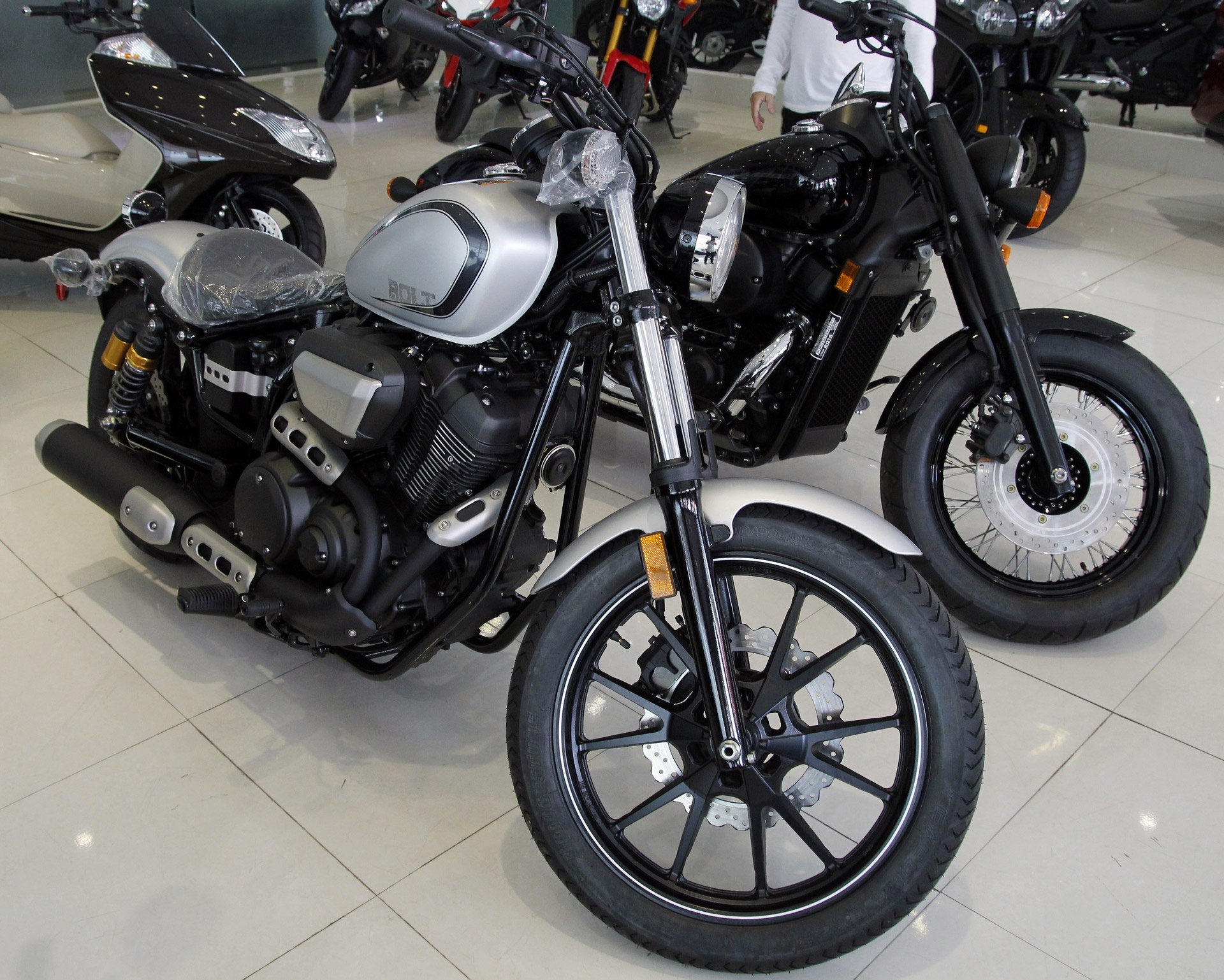 Mo to phong cach Harley cua Yamaha tai Sai Gon hinh anh