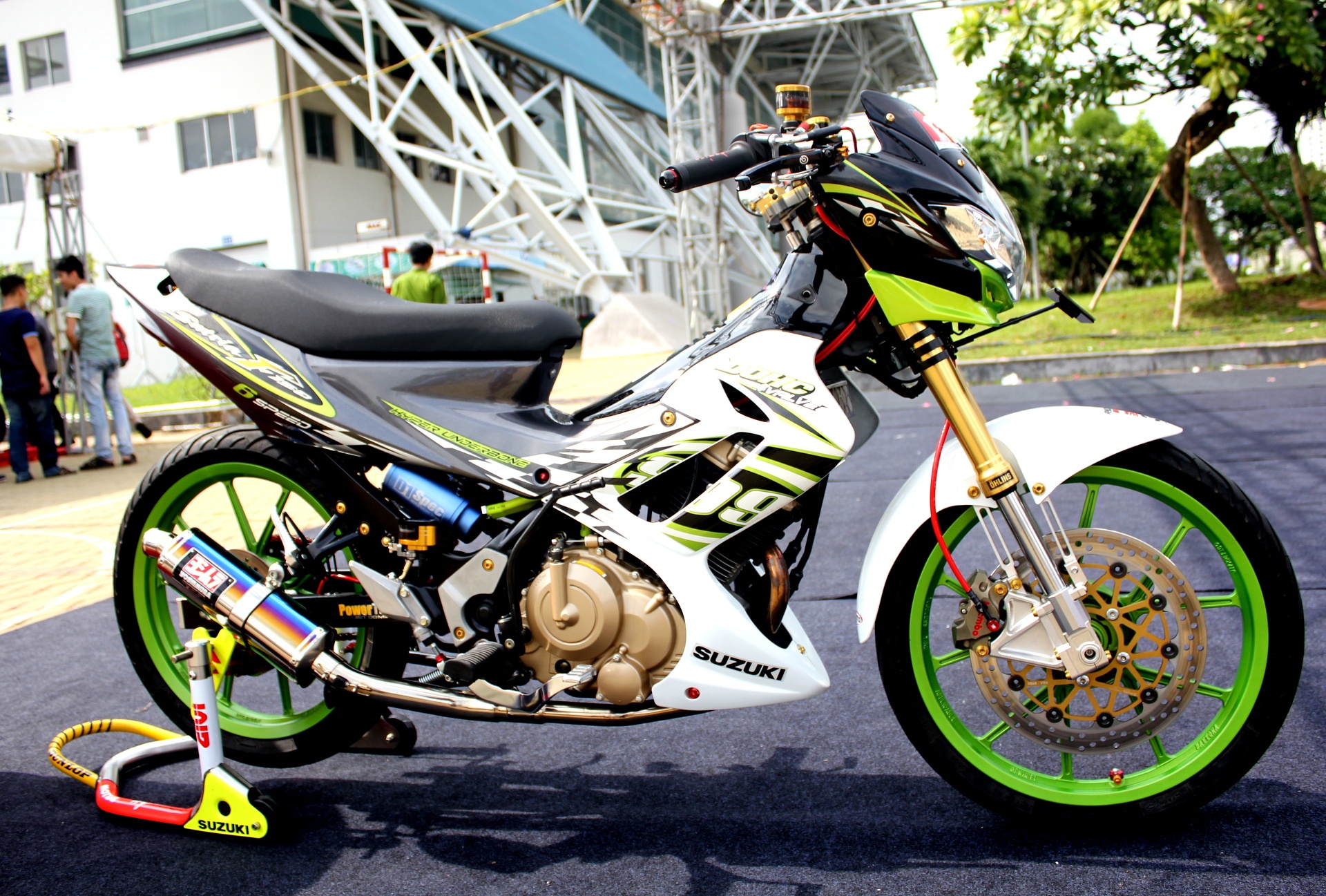 3 chiec Raider len do choi hang hieu tai Viet Nam hinh anh