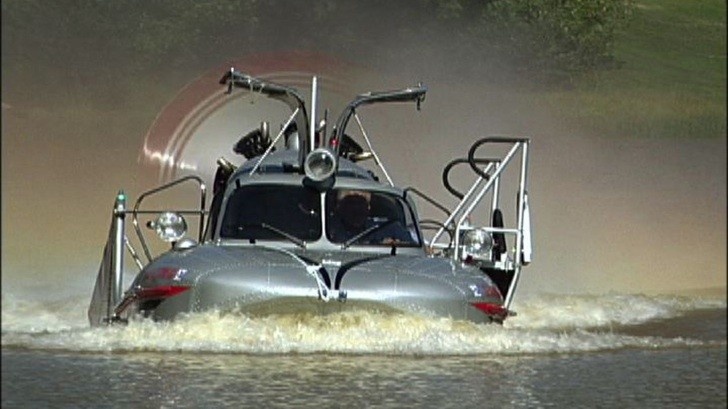 Xuong cao toc lai may bay cua Lien Xo gia 250.000 USD hinh anh