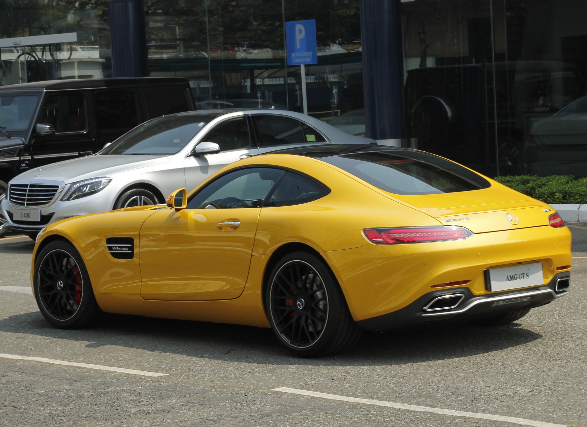 Nghe thu tieng po va kha nang van hanh cua Mercedes GT S hinh anh