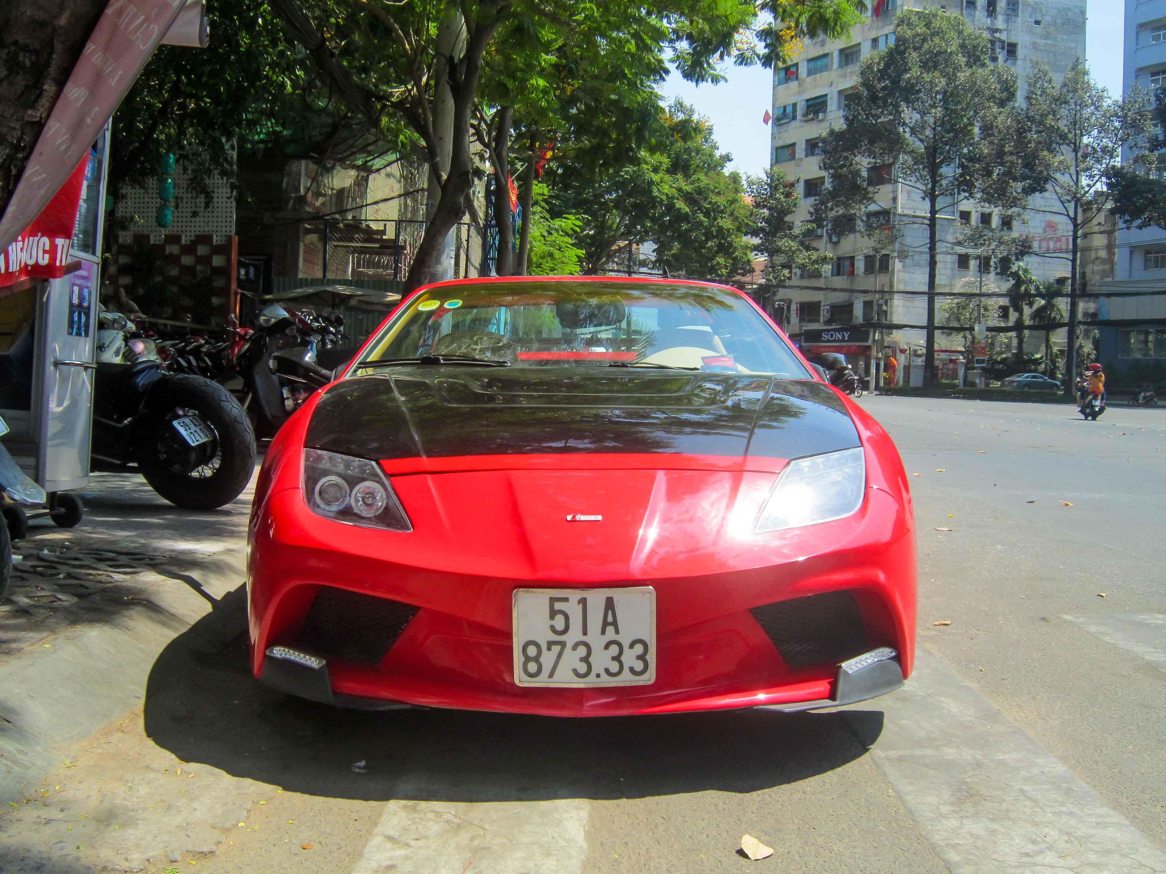 Pontiac Fiero GT do phong cach Ferrari o Viet Nam hinh anh