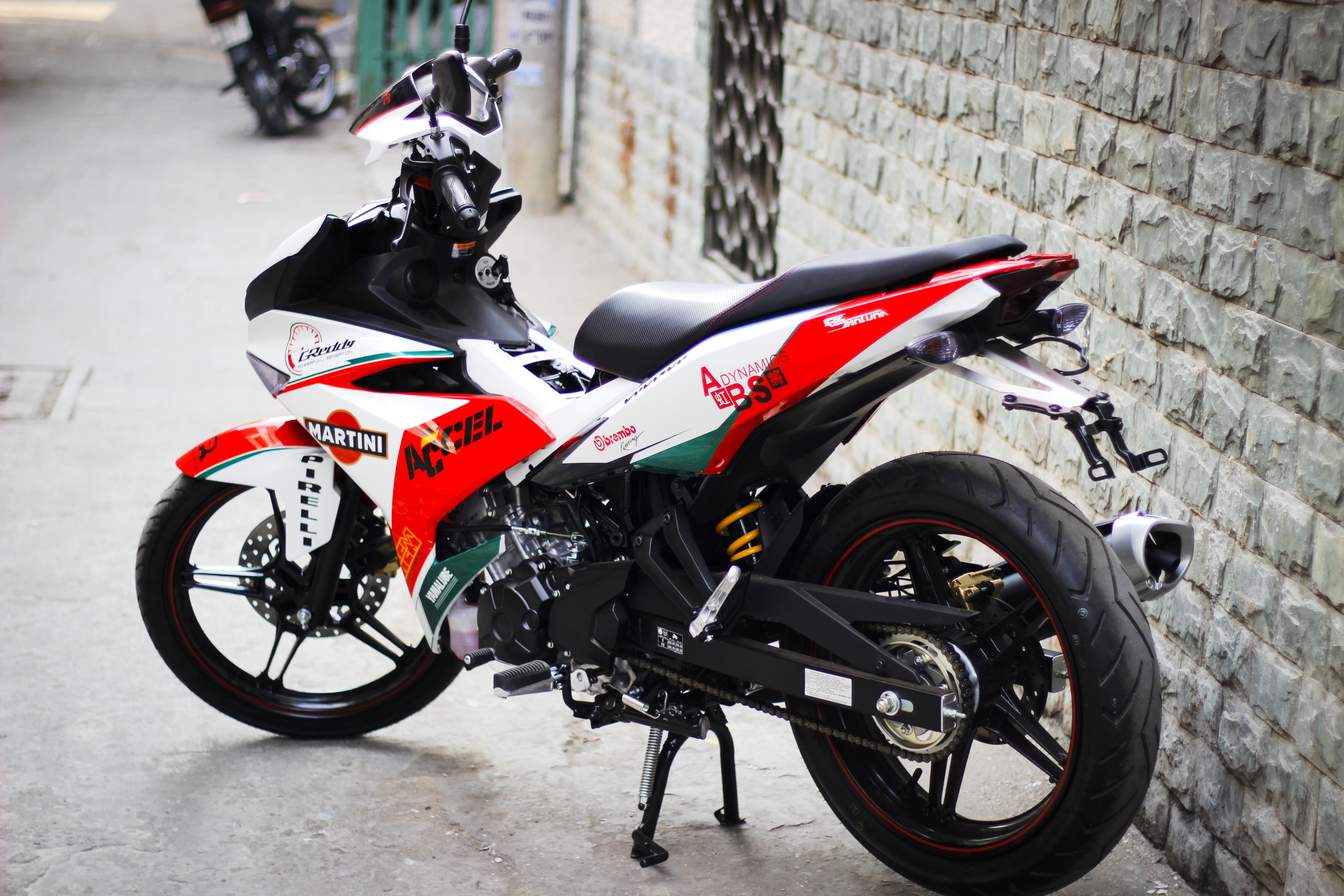 Exciter 150 do phong cach Ducati tai Sai Gon hinh anh