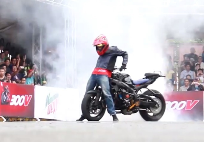 Ba stunter hang dau the gioi trinh dien tai TP HCM hinh anh