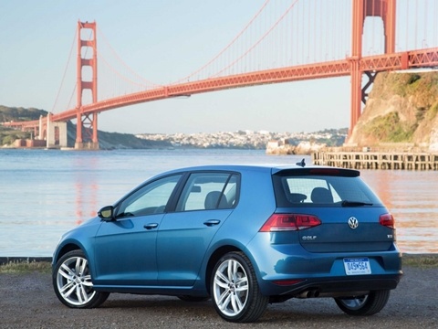 Xe cỡ nhỏ (Compact Cars): Volkswagen Golf .