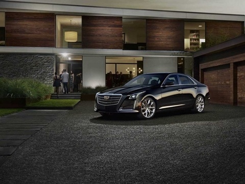 Xe sedan cỡ hạng trung thuộc loại giá cao cấp (Upscale Midsize Cars): Cadillac CTS.