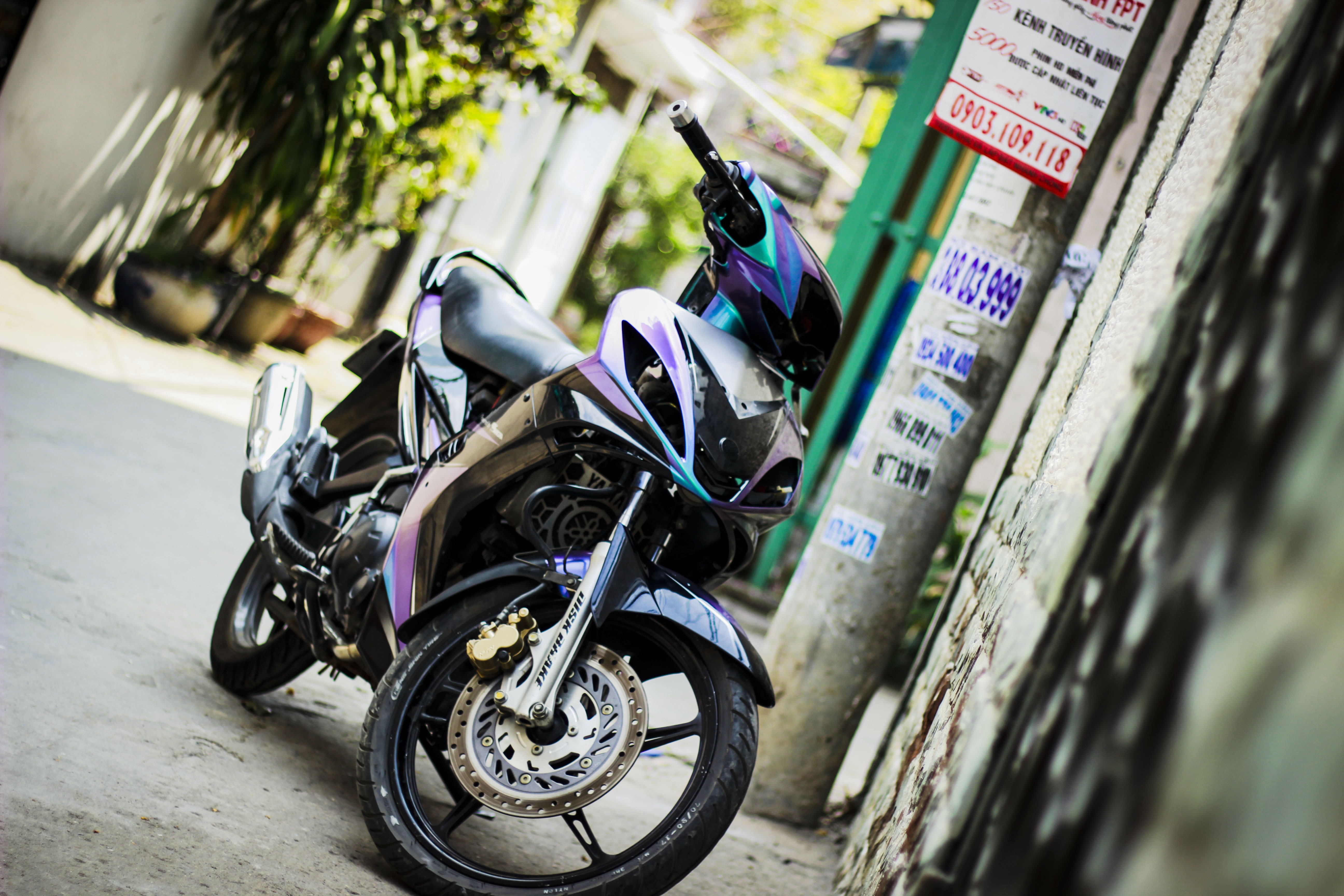 Exciter doi cu son bang cong nghe moi o Sai Gon hinh anh